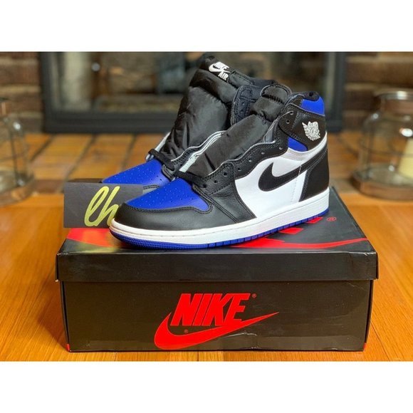Sz 8 Air Jordan 1 Retro High "Royal Toe" - Picture 2 of 6